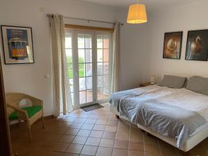 Praia Del Rey - Spacious and bright townhouse with golf view