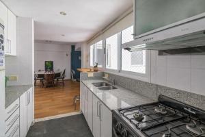 Luminoso departamento en ubicación privilegiada