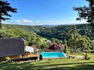Luxury Panorama Villa • Pool, Quadro Sauna & Views