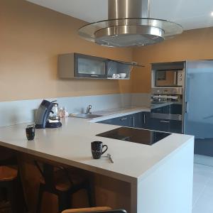 OF08 - Maison entre mer et forêt