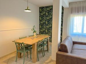 A CASA DI LUCIO APARTMENT - Bright & spacious apartment, seaside residential area near the Nettuno city centre, close to Sea, Train&Bus Station