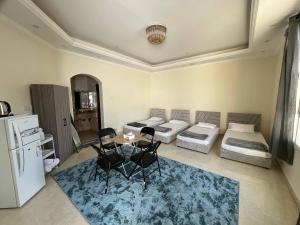 Oasis Haven Muscat - Budget Hostel with Private Bathroom