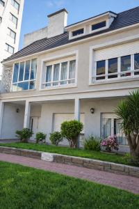 Frente al Mar, Departamento Zona La Perla