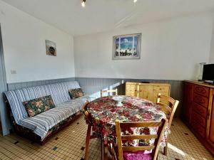Appart studio 4 couchages SAINT CYPRIEN SC610-034