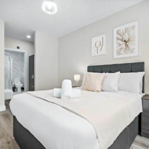 Stylish 2 Bed Apartment - Smart TV - WIFI - Jewellery Quarter 3AH