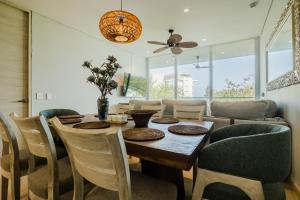 2-BR Sea & Pool View Apartment in Baru - Cartagena