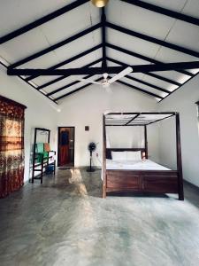 Moon Private Cabana