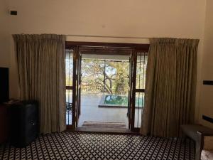 Secret Nest - Independent Pool Property