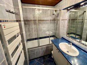 Studio sudouest, ski aux pieds, 30m², 4 couchages - FR-1-449-34