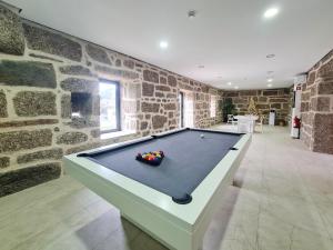 Casa dHenrique Retreat Pool and Spa
