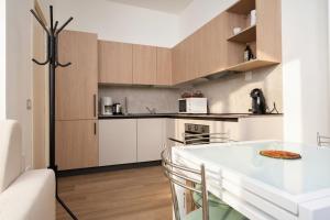 Como Borghi Two-room apartment near old town with AC