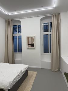 2 BR, central, calm and modern Berlin getaway