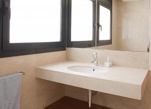 Stunning property with sea view and pool