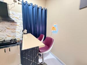 Kairo House-Luxury 1BHK-Party space on rooftop