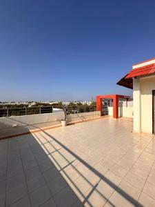 Hawa Homes Cloud 1 Room with Shared Kitchen and Terrace