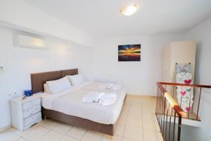 The Botanist Rooms,Theotokopoulou