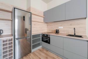 Blueground Vršovice view nr Vyšehrad PRG-84