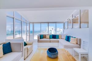 Carteia Beachfront at Praia da Gaivota