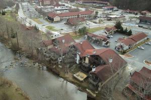 Rivers Edge 802b