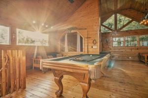 Perfect Smokies Escape Park View Hot Tub More