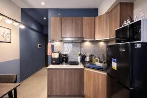 Blue Harbor Escape Rice Cooker n Kettle