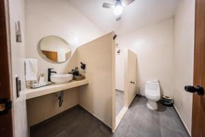 Central House 1 - Private Suite