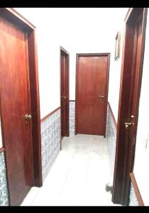 Lisbon for 1 person near airport room private tourist