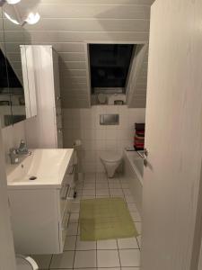 Altrhein Hideaway ruhige Ferienwohnung nahe Frankfurt ideal für Natur & Radfahrer
