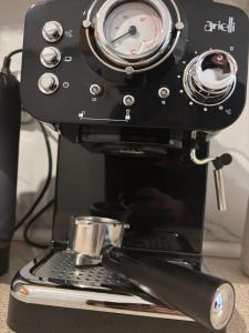 2 Apartments 15 Seconds from Main street