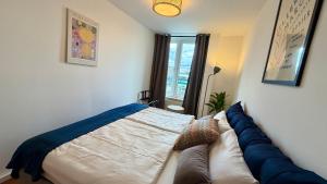 BeckHomes Munich, Stylish, central & modern 3BR Apartment up to 7 Pax