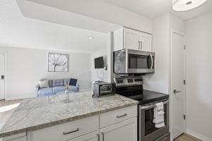 Modern 1BR Relax & Unwind