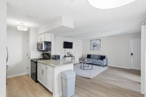 Cozy Modern 1BR at The Taylor