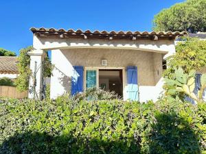 SAINTE MAXIME Maison 5 pièces 10 couchages avec Piscine et parking