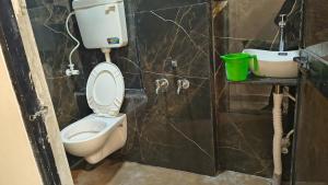 Hotel flexistays central dhantoli