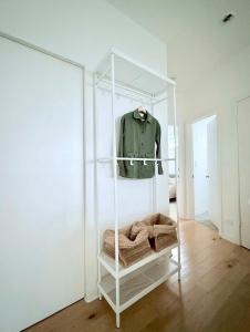 Sun-Drenched Loft in the Heart of Noe Valley