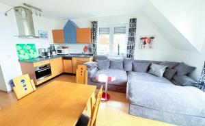 Fewo Weitblick - helle Wohnung, 2 SZ, Wasserblick