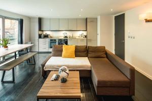Swiss Cottage Retreat Sleeps 5 Regents Park