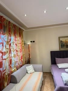 Tirana Centre Lions Gate 14