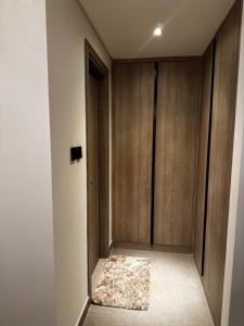 Stylish Brand New 2 bed Stay near Marina