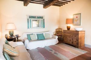 Villa il Pozzo - Scenic retreat in Tuscany