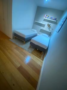 Trendy & Spacious 4BR Gem in Prime Tourist Area