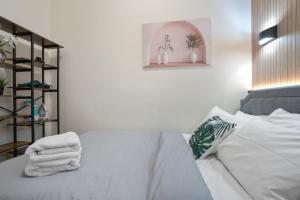 2BD Modern Home in Manhattan