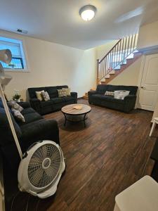 Gold Coast DOWNTOWN CHICAGO Sleeps 20