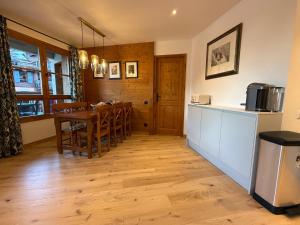 Arc1950 Prince des Cimes six bed, ski-in, ski-out, Saturday check-in-and-out
