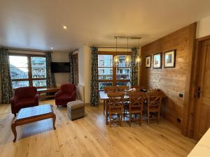 Arc1950 Prince des Cimes six bed, ski-in, ski-out, Saturday check-in-and-out