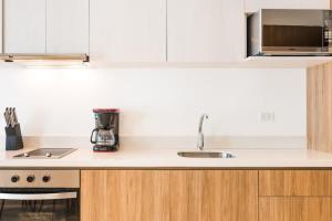 1BR in top location, 100MB Wifi and ocean view