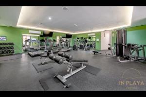 2bed apartment 500m from beach