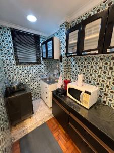 Apartamento cantinho da praia da barra da tijuca