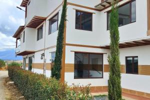 Apartahotel Los Pinos - Apto 101