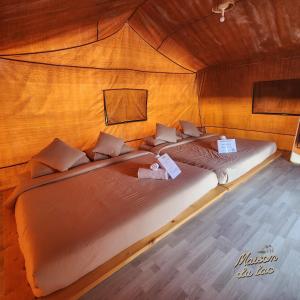 The Safari pavilion by the Lake